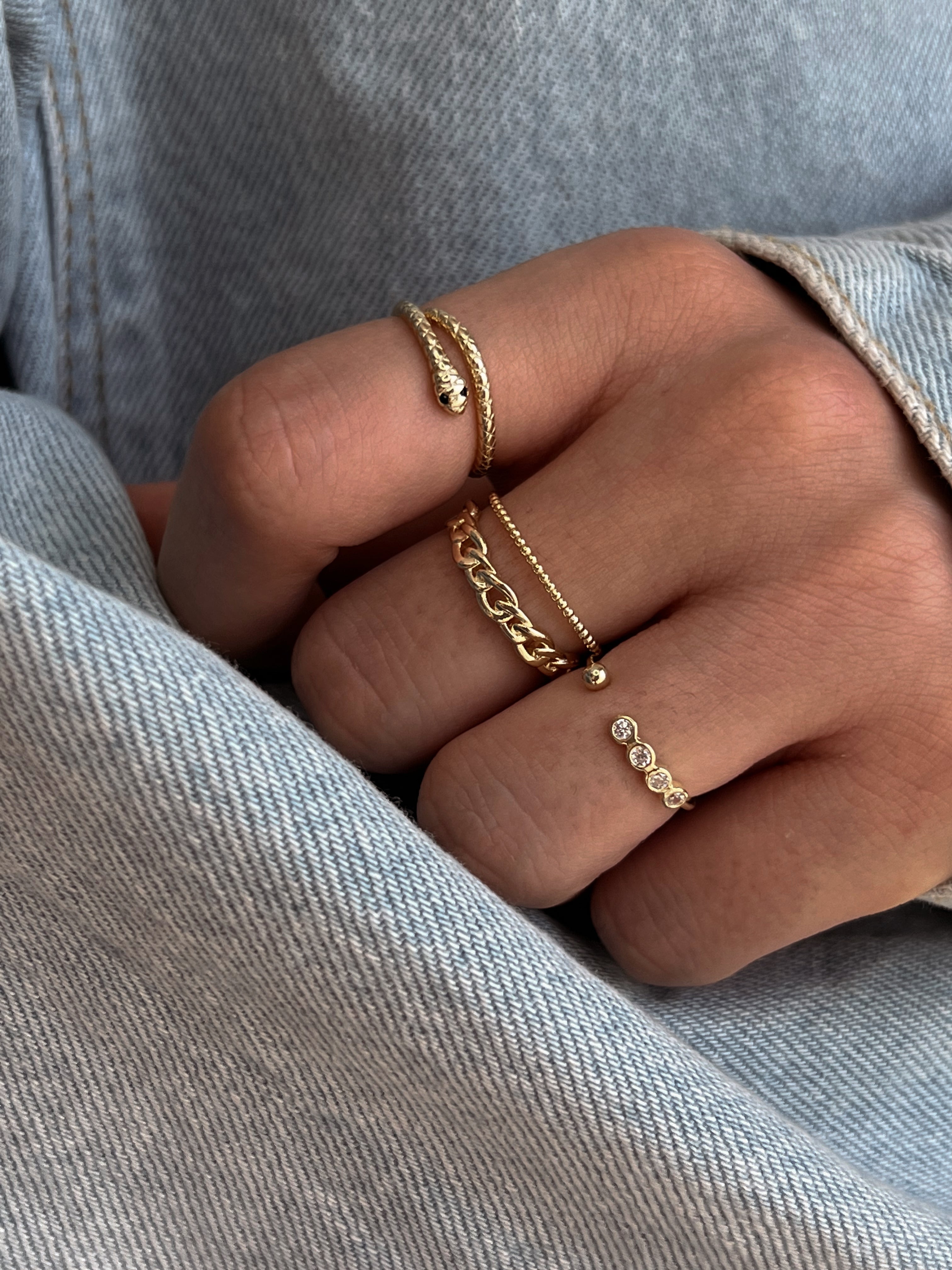 Anillo de serpiente