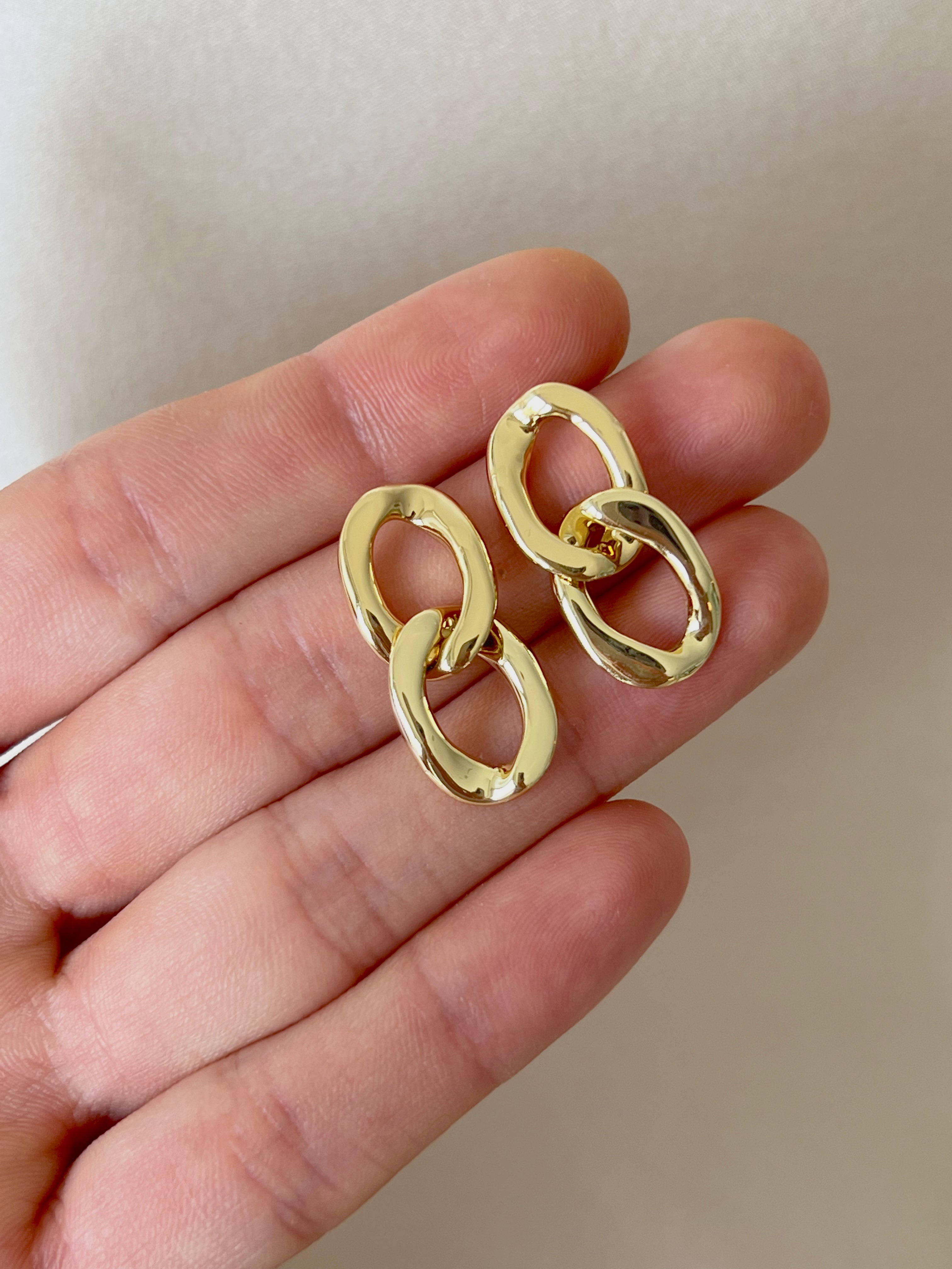 Pendientes Leya
