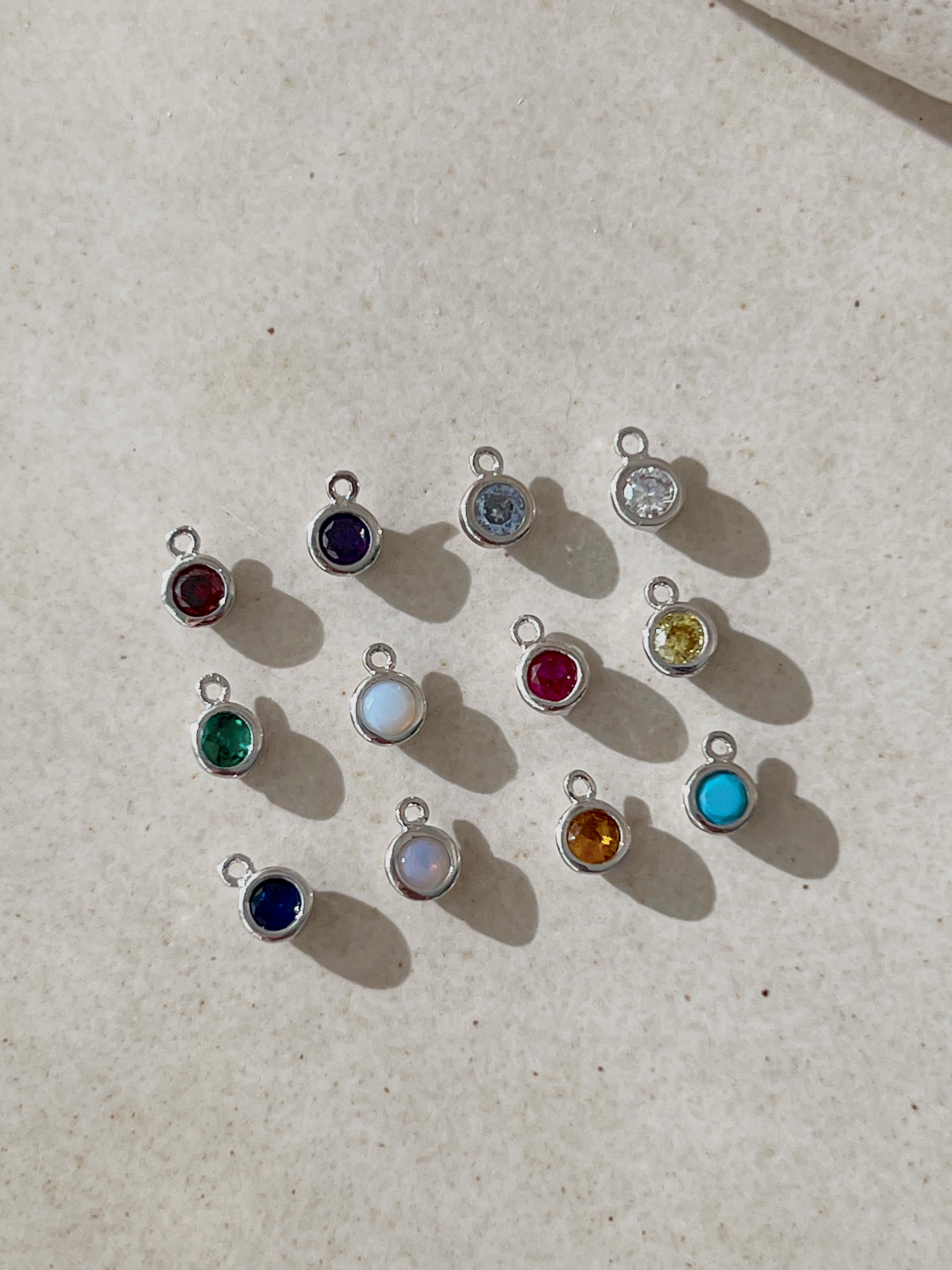Dije de piedra de nacimiento (para collar y pulsera)